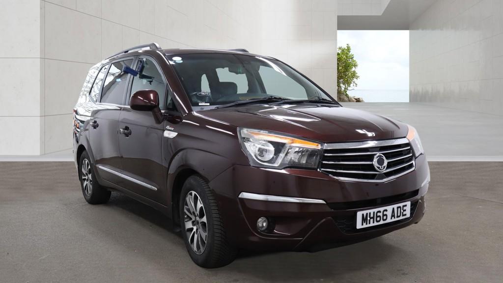 SsangYong Turismo 2016 in Egham