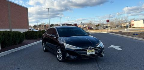 Hyundai Elantra 2019
