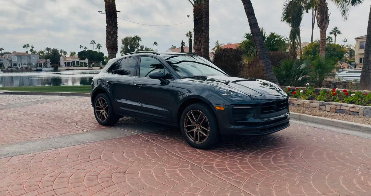 Porsche Macan 2024 in Phoenix, AZ
