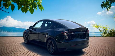 Tesla Model Y 2022