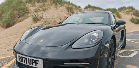 Porsche Cayman 718 2021