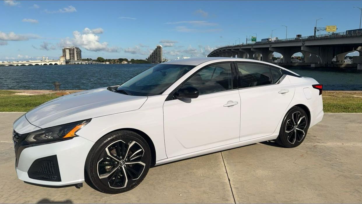 Nissan Altima 2024 in Fort Lauderdale, FL
