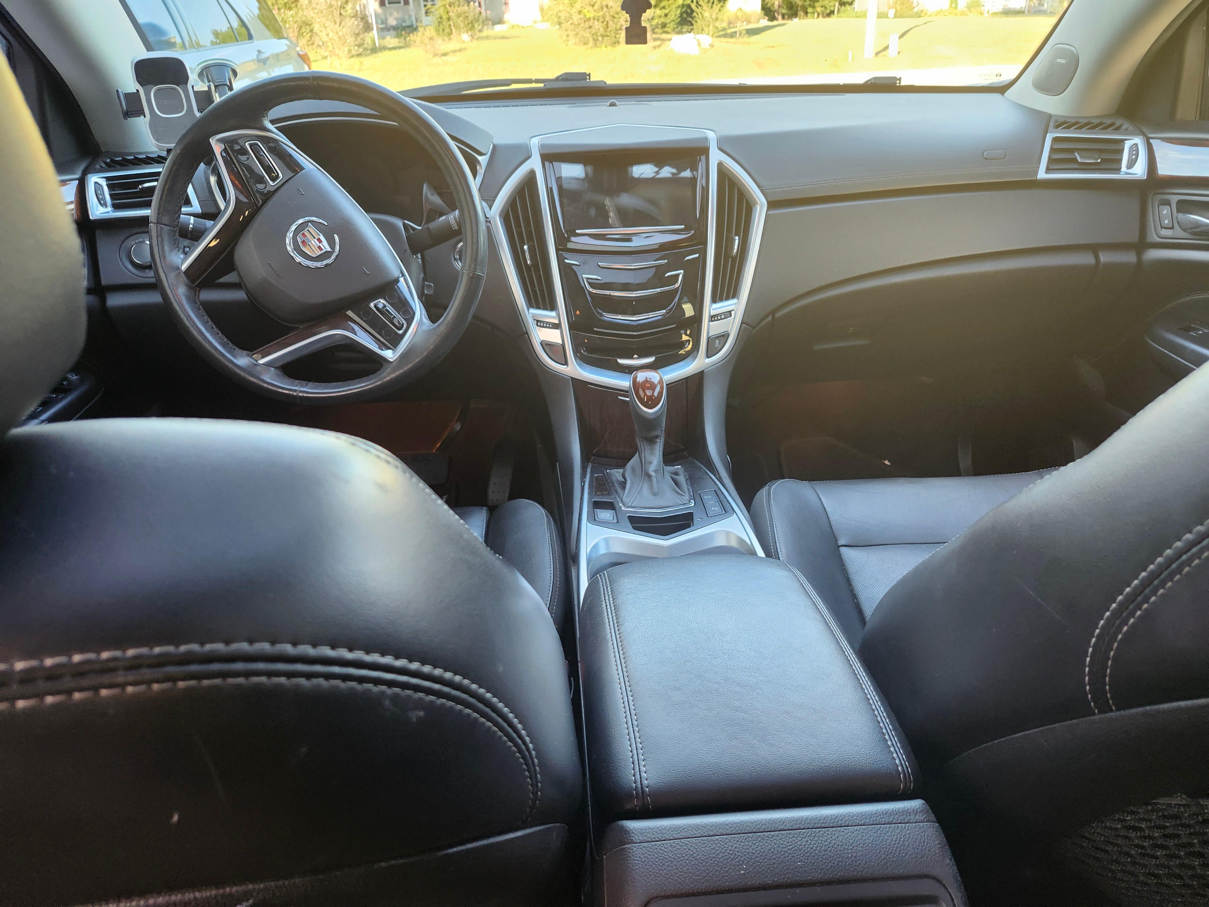 Cadillac SRX 2014 in Jacksonville, NC