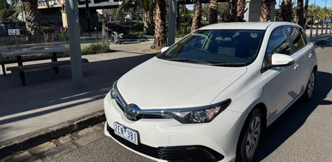 Toyota COROLLA 2018