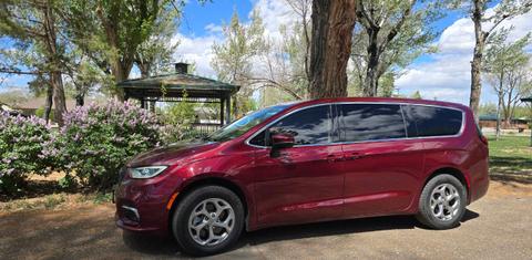 Chrysler Pacifica 2023