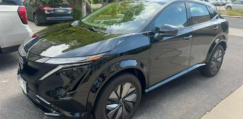Nissan ARIYA 2024