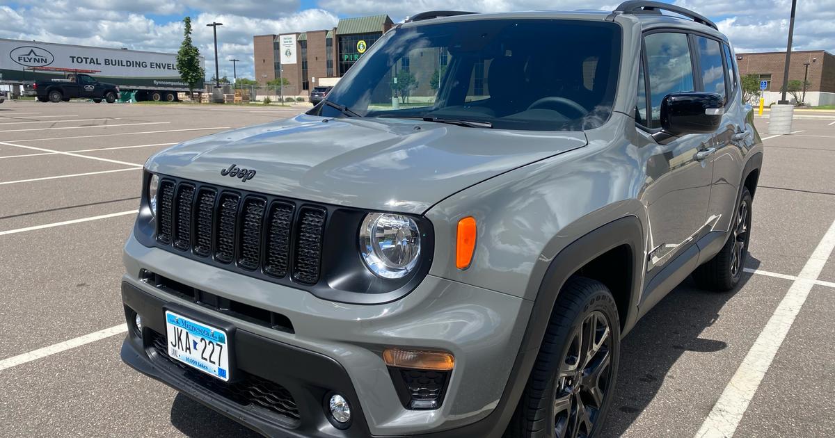 Jeep Renegade 2022 rental in Minneapolis, MN by Sandra N. Turo