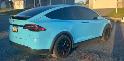 Tesla Model X 2022
