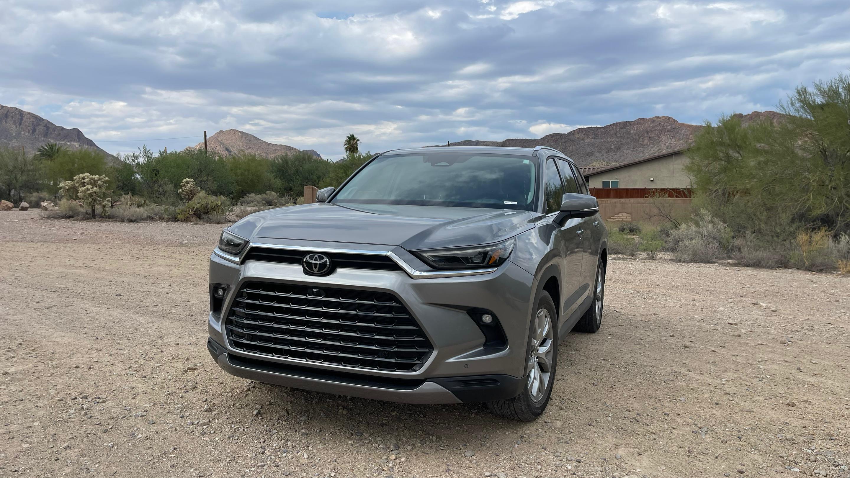 Toyota Grand Highlander 2025 in Tucson, AZ