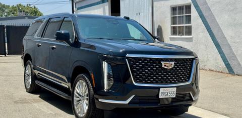 Cadillac Escalade ESV 2025
