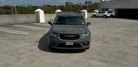 Chrysler Pacifica 2022