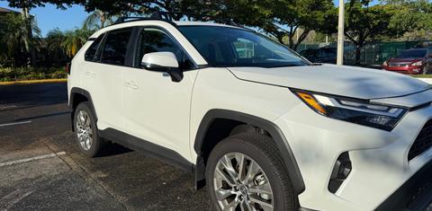 Toyota RAV4 2025