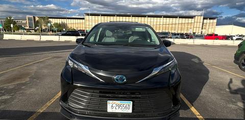Toyota Sienna 2024