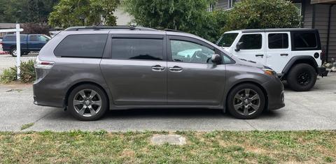 Toyota Sienna 2017