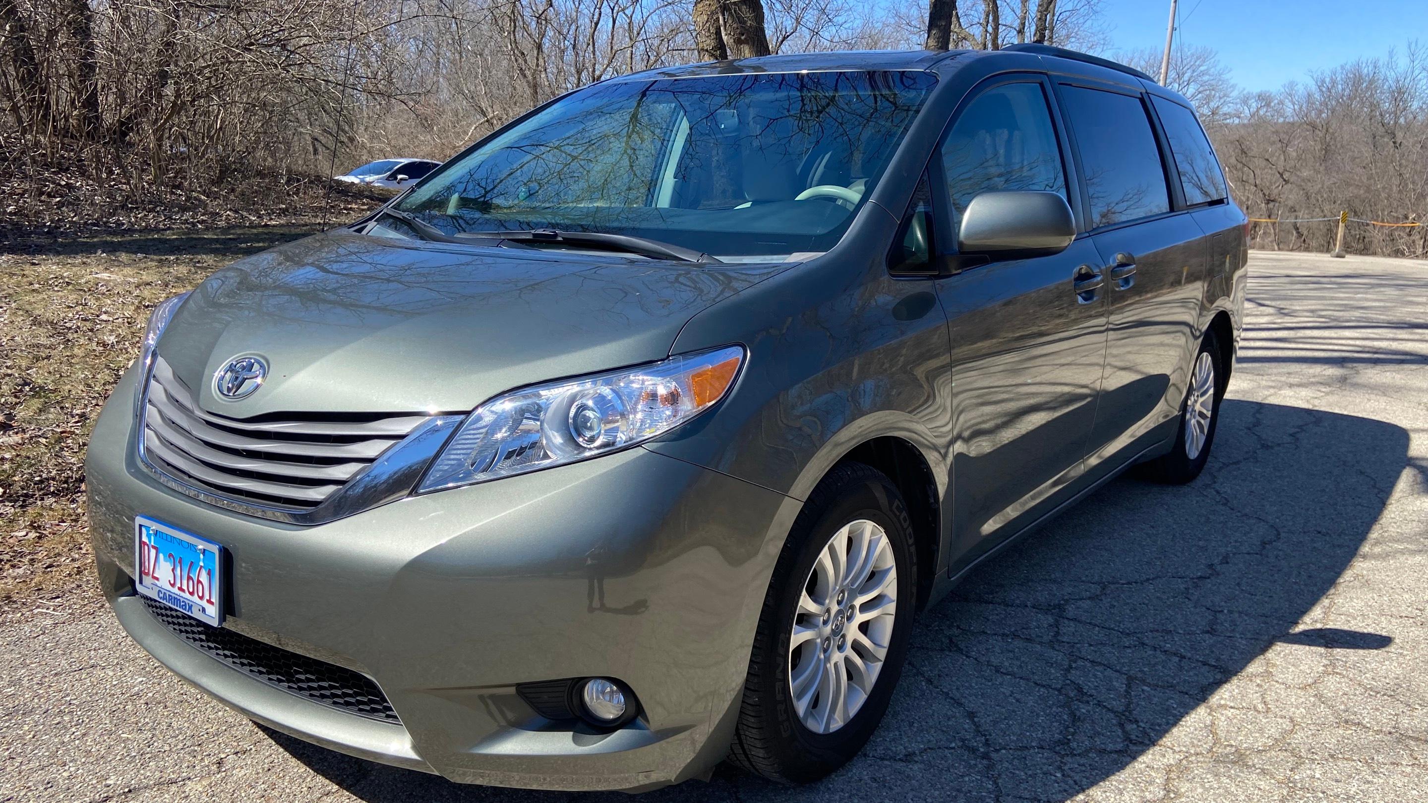 Toyota Sienna 2014 in Palatine, IL