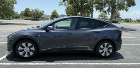 Tesla Model Y 2021