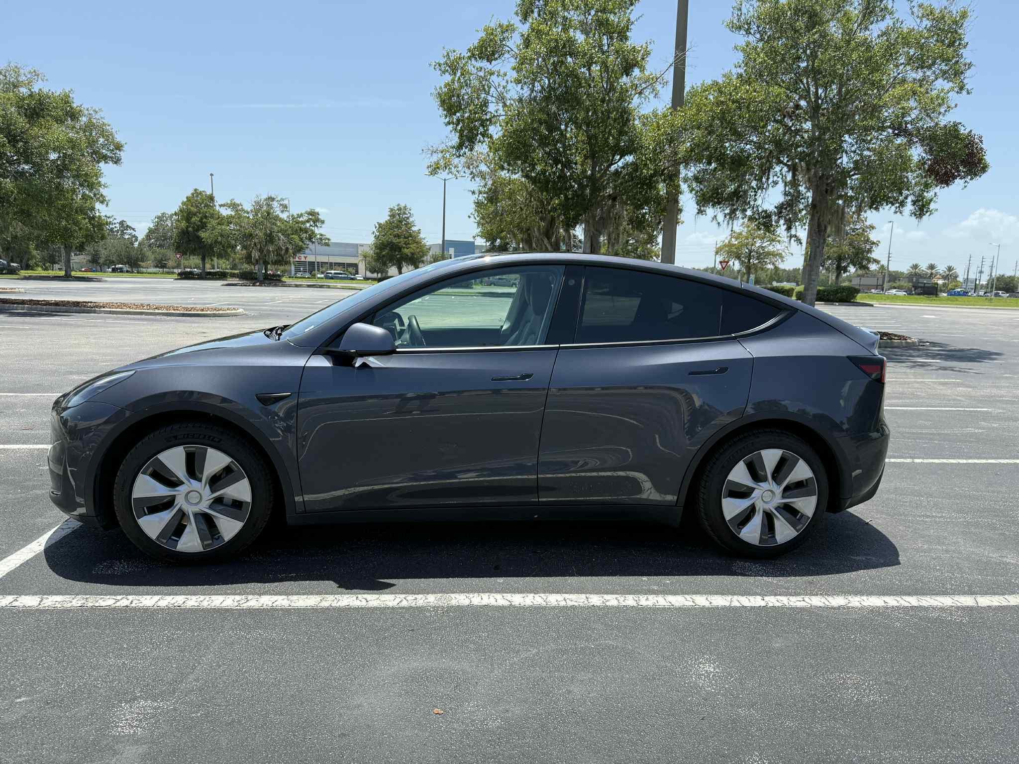 Tesla Model Y 2021 in 