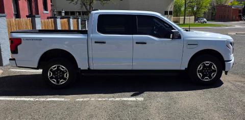 Ford F-150 Lightning 2023