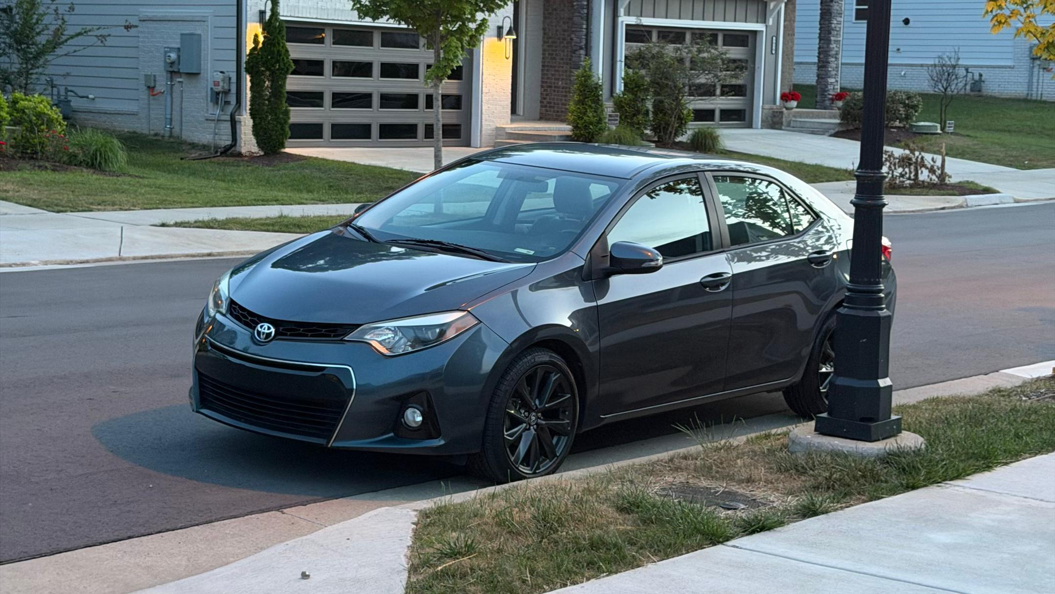 Toyota Corolla 2014 in Nashville, TN
