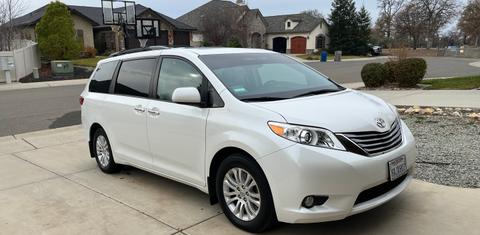 Toyota Sienna 2017