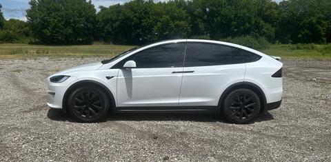 Tesla Model X 2023