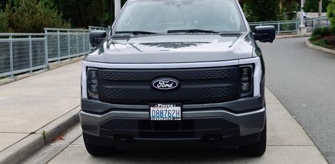Ford F-150 Lightning 2025