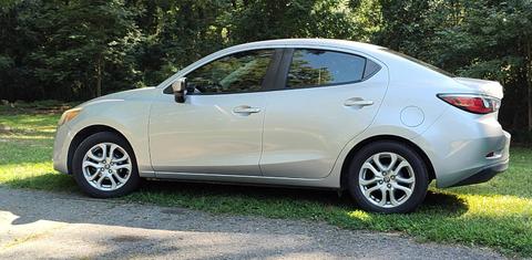 Toyota Yaris iA 2017