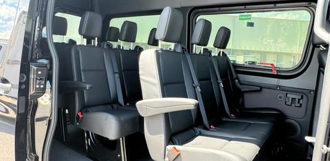 Mercedes-Benz Sprinter 2025