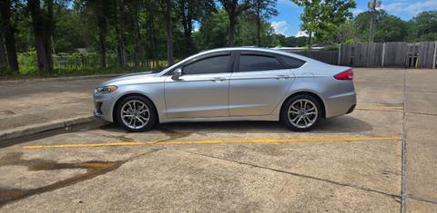 Ford Fusion 2020