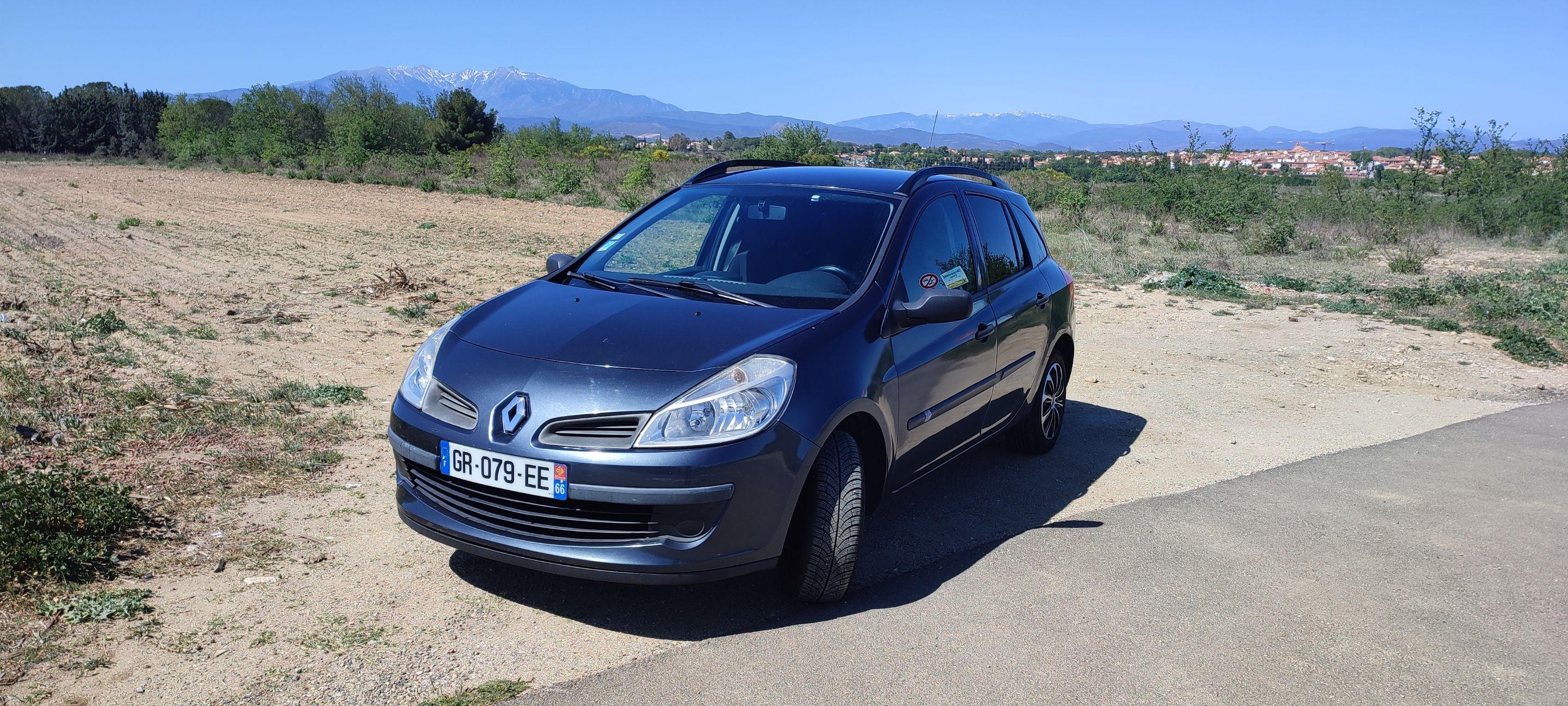 Renault CLIO III 2008 in Perpignan