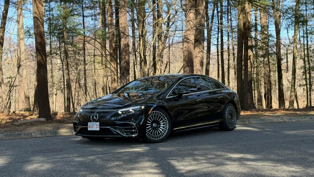 Mercedes-Benz EQS 2023 in 