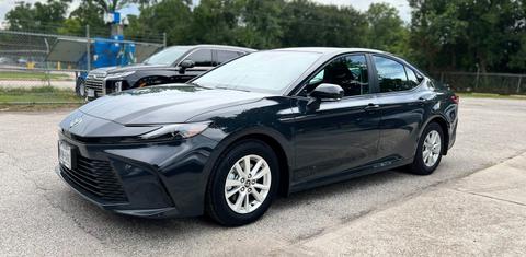 Toyota Camry Hybrid 2025