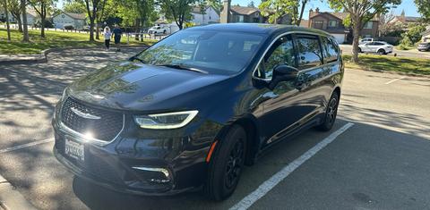 Chrysler Pacifica 2023