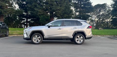 Toyota RAV4 2025