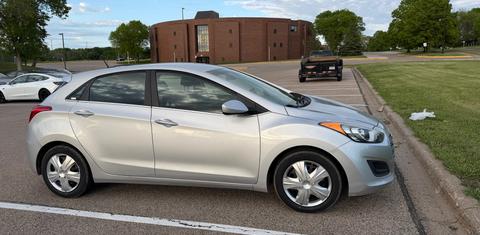 Hyundai Elantra GT 2017