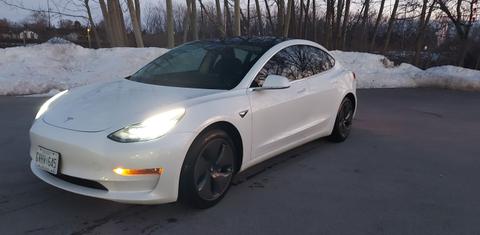 Tesla Model 3 2020