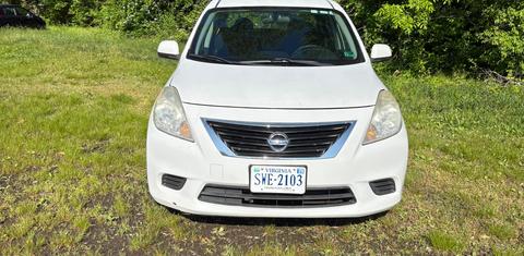 Nissan Versa 2014