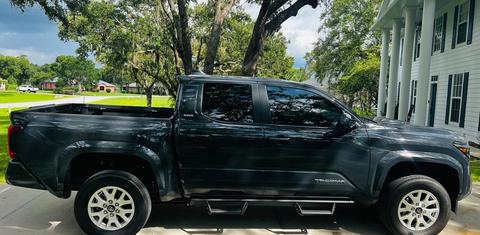 Toyota Tacoma 2024