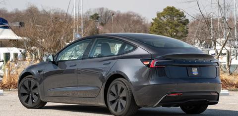 Tesla Model 3 2025