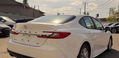 Toyota Camry Hybrid 2025