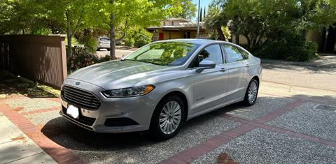 Ford Fusion Hybrid 2013
