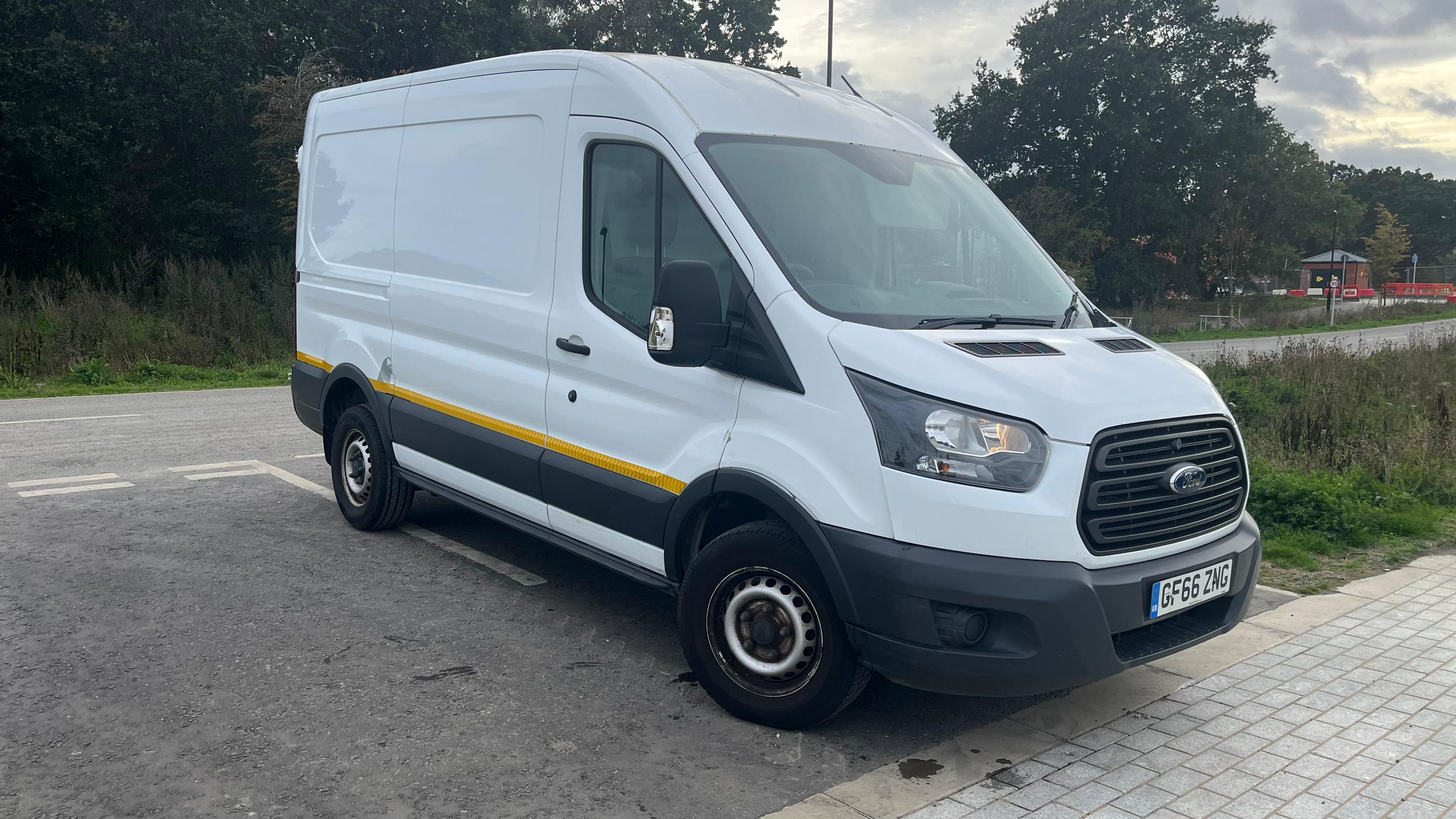 Ford Transit 2016 in Lincoln