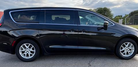 Chrysler Pacifica 2023