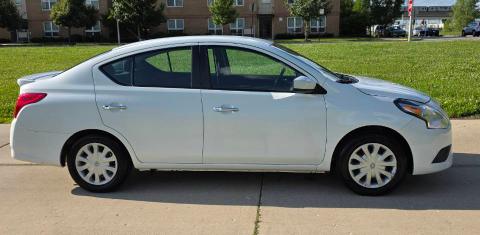 Nissan Versa 2019