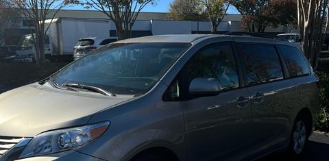 Toyota Sienna 2015