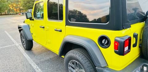 Jeep Wrangler 2024