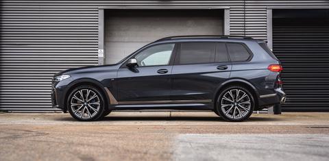 BMW X7 2021