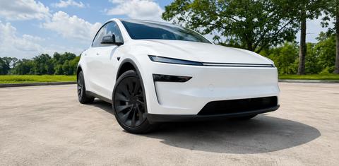Tesla Model Y 2026