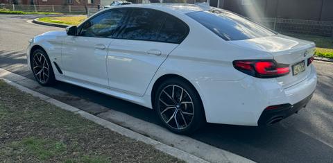 BMW 5 SERIES 2021