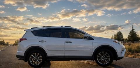 Toyota RAV4 Hybrid 2016